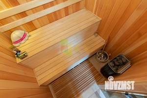 Таунхаус 462м², 3-этажный, участок 10 сот.