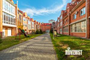 Таунхаус 283м², 3-этажный, участок 1 сот.