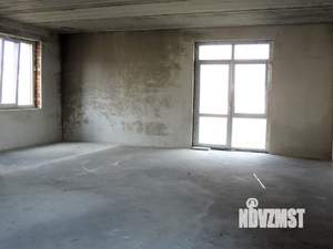 Коттедж 196м², 2-этажный, участок 5 сот.