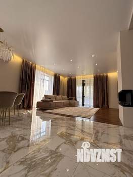 Коттедж 350м², 2-этажный, участок 8 сот.