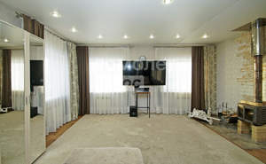 Дом 209м², 2-этажный, участок 7 сот.