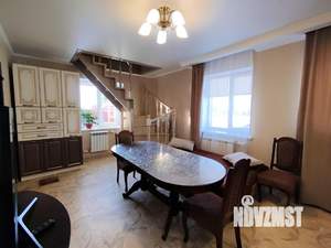 Дом 172м², 2-этажный, участок 4 сот.