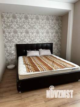 Дом 237м², 2-этажный, участок 8 сот.