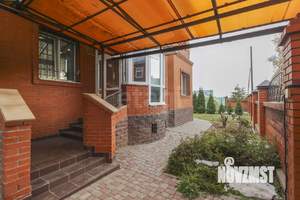 Дом 326м², 2-этажный, участок 14 сот.