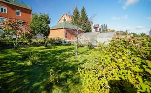 Дом 1410м², 3-этажный, участок 28 сот.