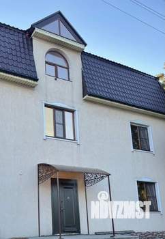 Коттедж 308м², 2-этажный, участок 4 сот.