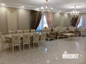 Дом 478м², 3-этажный, участок 12 сот.