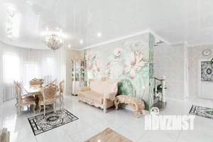 Дом 268м², 2-этажный, участок 9 сот.