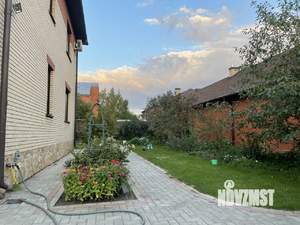 Коттедж 281м², 3-этажный, участок 9 сот.