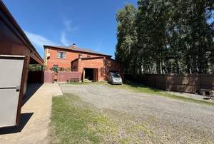 Дом 310м², 2-этажный, участок 8 сот.