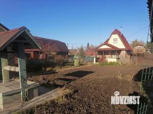 Дом 36м², 2-этажный, участок 8 сот.