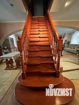 Дом 205м², 2-этажный, участок 8 сот.