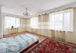 Дом 286м², 2-этажный, участок 3 сот.