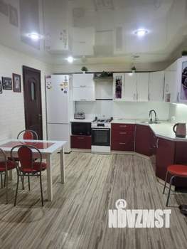 Дом 142м², 2-этажный, участок 3 сот.