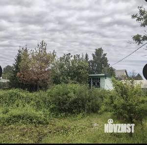 Дом 18м², 2-этажный, участок 10 сот.