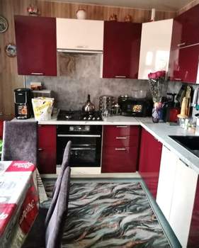 Дом 60м², 2-этажный, участок 6 сот.