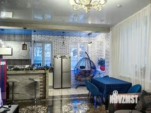 Коттедж 200м², 2-этажный, участок 6 сот.