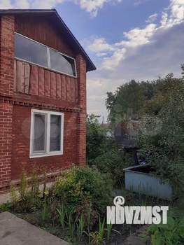 Дом 36м², 2-этажный, участок 6 сот.