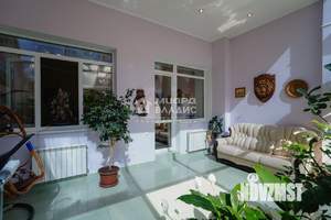 Таунхаус 265м², 2-этажный, участок 5 сот.