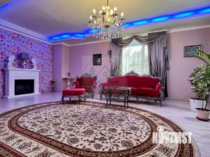 Коттедж 300м², 3-этажный, участок 7 сот.