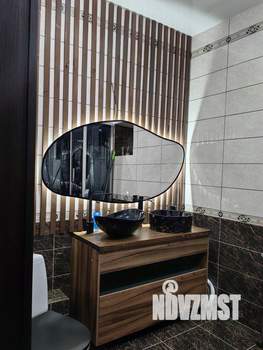 Коттедж 200м², 2-этажный, участок 6 сот.