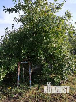 Дом 18м², 2-этажный, участок 6 сот.