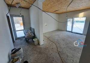 Дом 120м², 2-этажный, участок 7 сот.