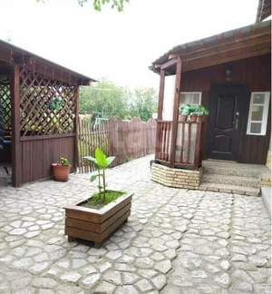 Дом 130м², 2-этажный, участок 10 сот.