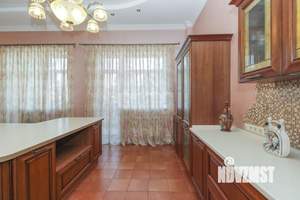 Дом 507м², 3-этажный, участок 9 сот.