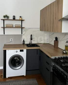 Дом 93м², 2-этажный, участок 4 сот.