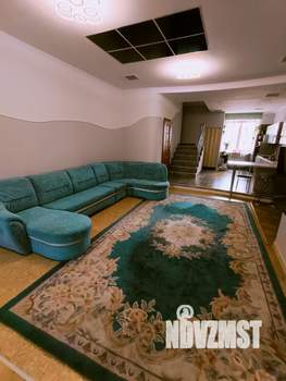 Таунхаус 278м², 4-этажный, участок 1 сот.