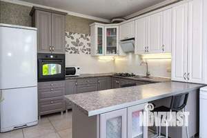 Коттедж 338м², 2-этажный, участок 10 сот.