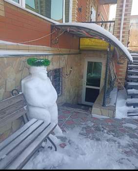 Дом 300м&sup2;, 2-этажный, на длительный срок, 