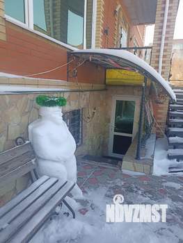 Коттедж 300м&sup2;, 2-этажный, на длительный срок, 