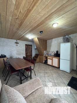 Дом 61м&sup2;, 2-этажный, посуточно, 