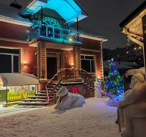 Дом 300м&sup2;, 2-этажный, на длительный срок, 