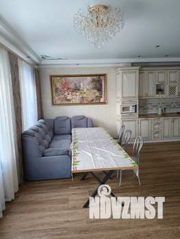 Дом 160м&sup2;, 2-этажный, посуточно, 