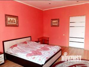 Дом 580м&sup2;, 3-этажный, посуточно, 