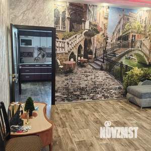 Коттедж 300м&sup2;, 3-этажный, на длительный срок, 