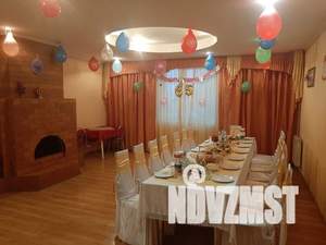 Дом 580м&sup2;, 3-этажный, посуточно, 