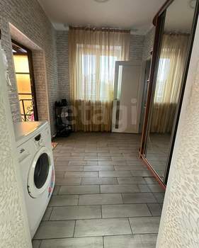 Дом 140м&sup2;, 1-этажный, на длительный срок, 