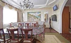 Дом 230м², 2-этажный, на длительный срок, 