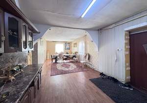 Дом 200м&sup2;, 2-этажный, на длительный срок, 