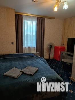 Дом 350м&sup2;, 2-этажный, посуточно, 