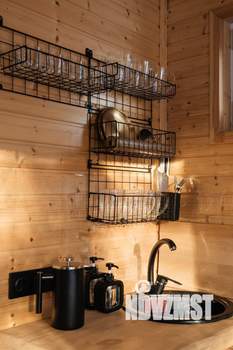 Дом 53м&sup2;, 2-этажный, посуточно, 