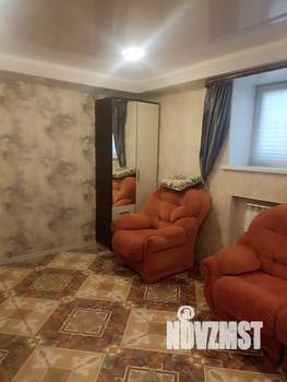 Коттедж 300м&sup2;, 2-этажный, на длительный срок, 