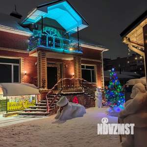 Коттедж 300м&sup2;, 2-этажный, на длительный срок, 