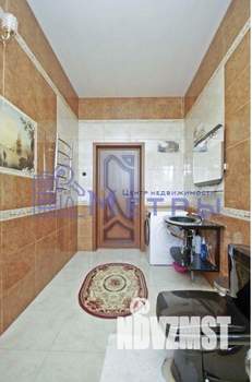 Дом 230м², 2-этажный, на длительный срок, 