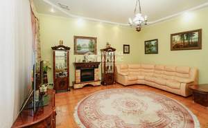 Дом 265м&sup2;, 2-этажный, участок 5 сот.  