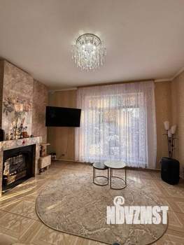 Дом 135м&sup2;, 2-этажный, участок 11 сот.  